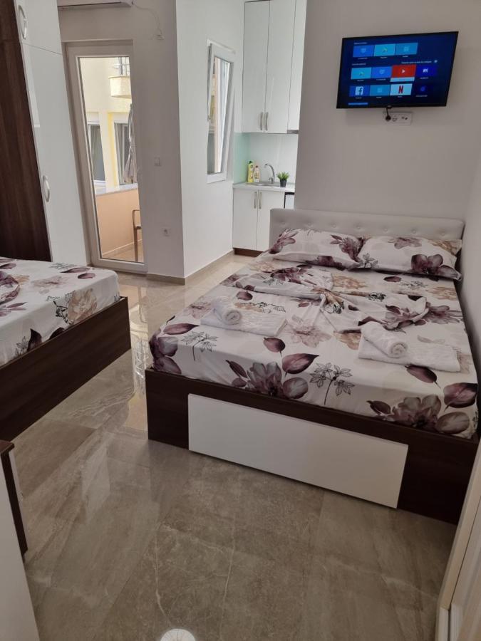 Ebra Lux Apartmani Dobra Voda Buitenkant foto