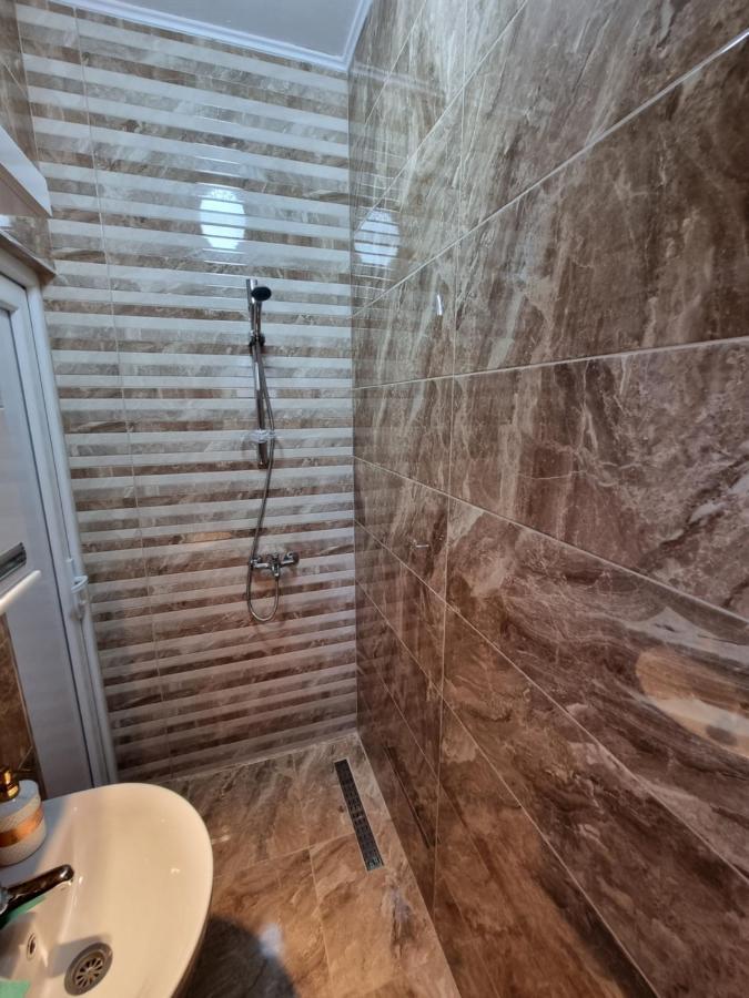 Ebra Lux Apartmani Dobra Voda Buitenkant foto