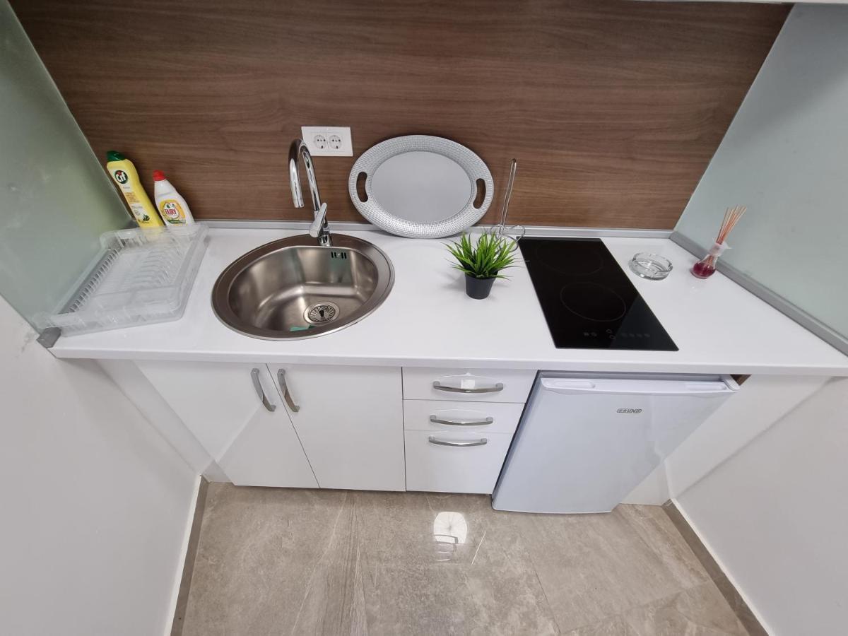 Ebra Lux Apartmani Dobra Voda Buitenkant foto