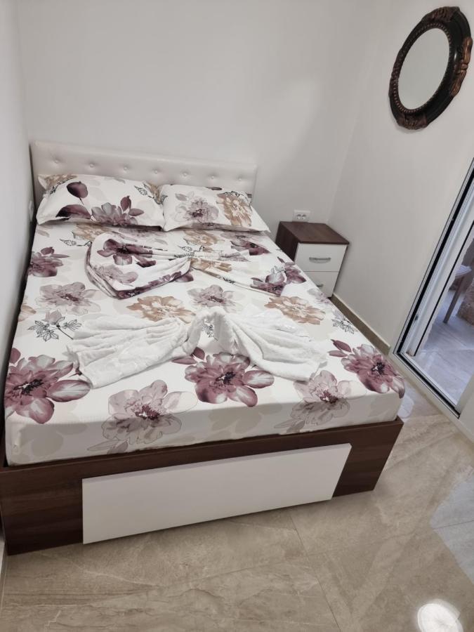 Ebra Lux Apartmani Dobra Voda Buitenkant foto