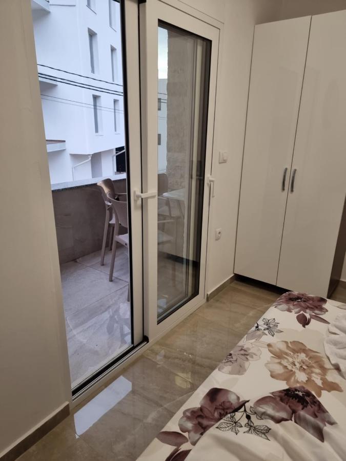 Ebra Lux Apartmani Dobra Voda Buitenkant foto