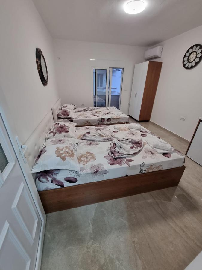 Ebra Lux Apartmani Dobra Voda Buitenkant foto