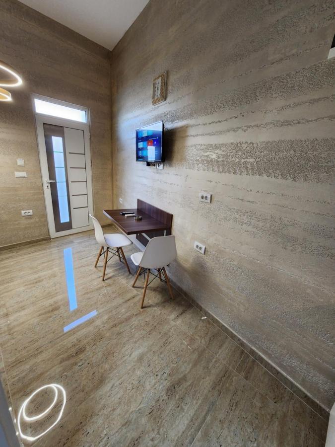Ebra Lux Apartmani Dobra Voda Buitenkant foto